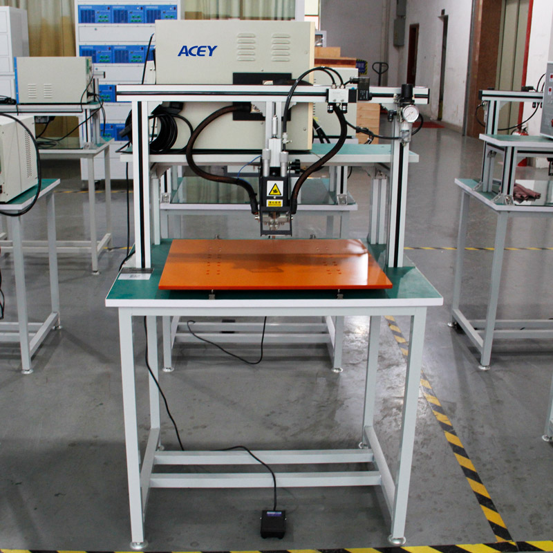 Manual Spot Welding Machine